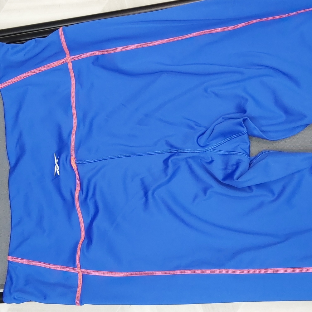 Reebok workout tights - Picture 2 of 10